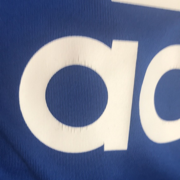 Adidas Light weight tee - Picture 5 of 5